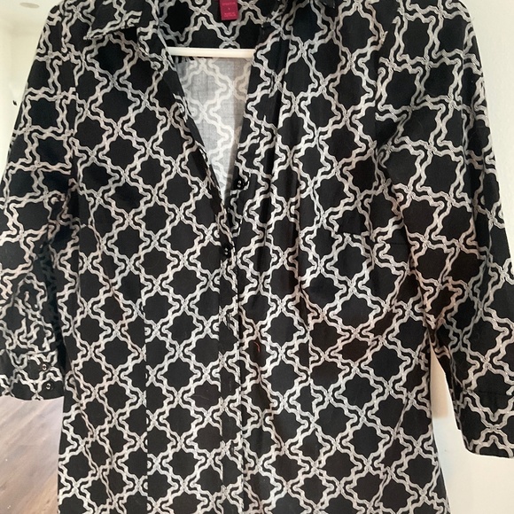Black & White top size s - Picture 1 of 2